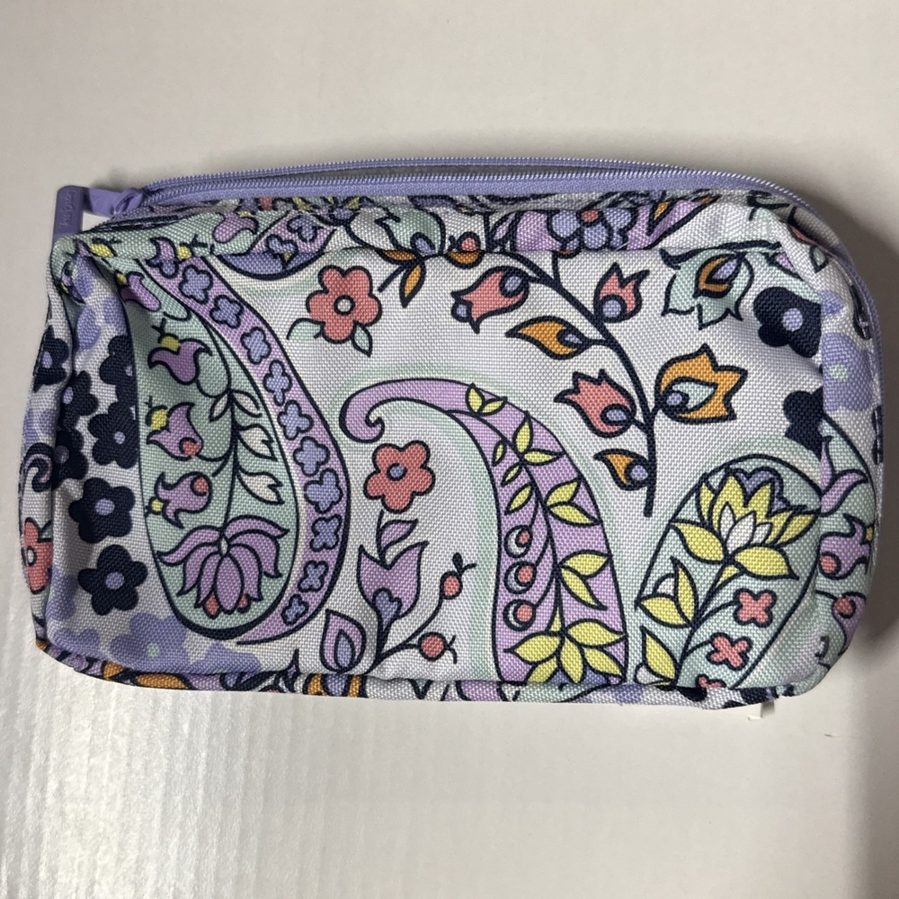 Vera Bradley Lighten Up Deluxe Organizer Magdalena Paisley Soft - Picture 3 of 5